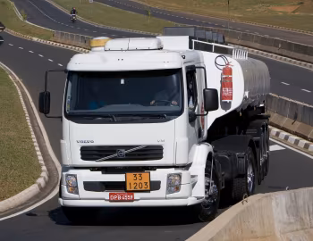 Volvo VM 310 4×2 Tractor '2005–12