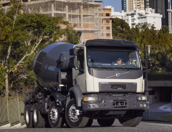 Volvo VM 270 8×4 Mixer '2014–20