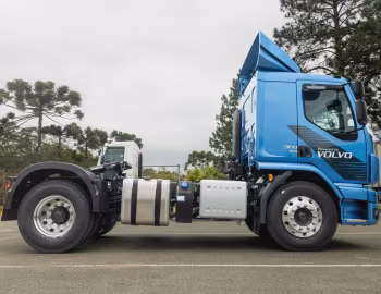 Volvo VM 360 4×2 Tractor '2022–pr.