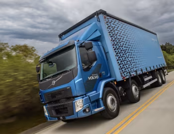 Volvo VM 360 8×2 '2022–pr.