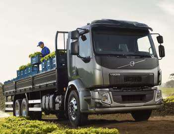 Volvo VM 330 6×2 '2014–19