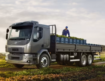 Volvo VM 330 6×2 '2014–19