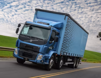Volvo VM 360 8×2 '2022–pr.