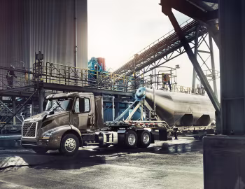2018–pr. Volvo VNR 400 '2017–pr.