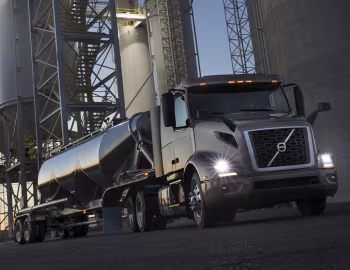 2018–pr. Volvo VNR 400 '2017–pr.