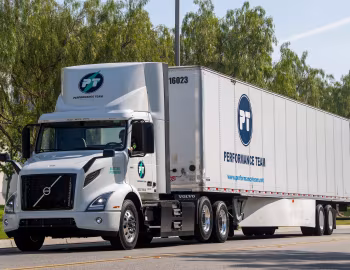 2021–pr. Volvo VNR Electric 6×2 Tractor [North America] '2021–pr.