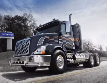 Volvo VNX 300 '2013–18