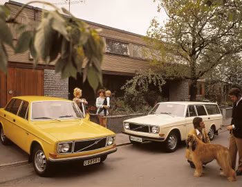 Volvo 144 de Luxe, Volvo 145 DL