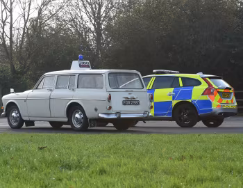 Volvo V60 Police, Volvo 121 Police
