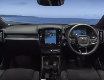 Panneau avant Volvo XC40 B3 Ultimate [UK-spec] '2022–pr.