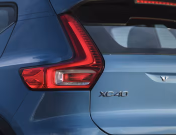 Volvo XC40 B3 Ultimate [UK-spec] '2022–pr.
