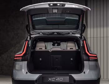 Багажник Volvo XC40 B4 AWD [Worldwide] '2026