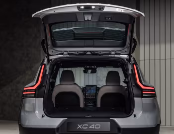 Багажник Volvo XC40 B4 AWD [Worldwide] '2026