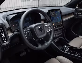 Інтер'єр Volvo XC40 B4 AWD [Worldwide] '2026