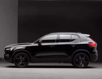 Volvo XC40 B4 AWD "Black Edition" [Worldwide] '2024–pr.