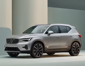 Volvo XC40 B4 Inscription [Worldwide] '2022–pr.