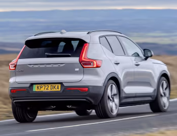 Volvo XC40 Recharge [UK-spec] '2022–24