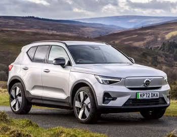 Volvo XC40 Recharge [UK-spec] '2022–24