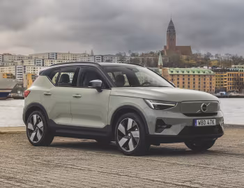 Volvo XC40 Recharge [Worldwide] '2022–24