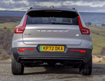 Volvo XC40 Recharge [UK-spec] '2022–24