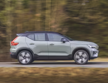 Volvo XC40 Recharge [Worldwide] '2022–24
