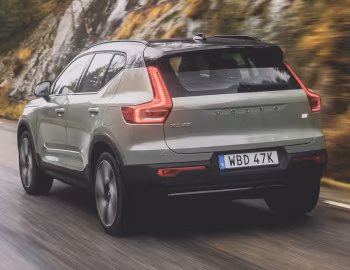 Volvo XC40 Recharge [Worldwide] '2022–24