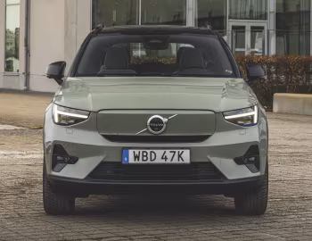 Volvo XC40 Recharge [Worldwide] '2022–24