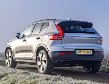 Volvo XC40 Recharge [UK-spec] '2022–24