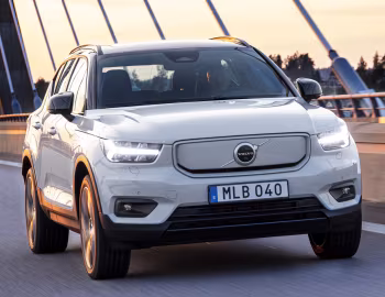Volvo XC40 Recharge P8 AWD [Worldwide] '2020–22