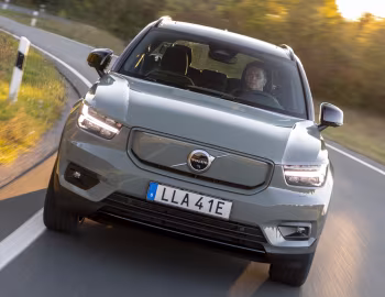 Volvo XC40 Recharge P8 AWD [Worldwide] '2020–22