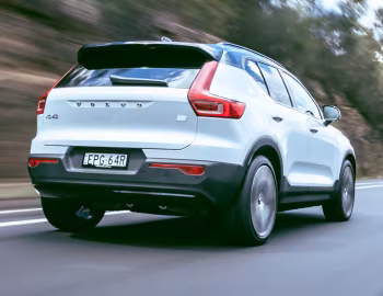 Volvo XC40 Recharge Pure Electric [Australia] '2021–22