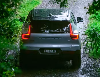 Volvo XC40 Recharge Pure Electric [Australia] '2021–22