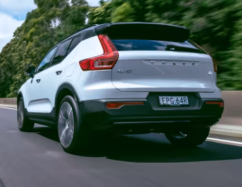 Volvo XC40 Recharge Pure Electric [Australia] '2021–22