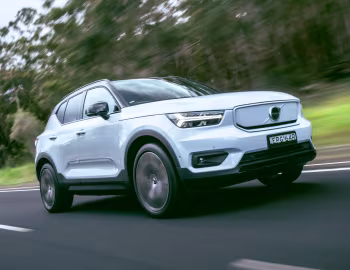 Volvo XC40 Recharge Pure Electric [Australia] '2021–22