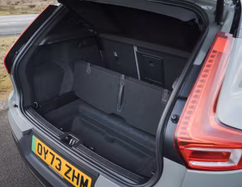 Coffre Volvo XC40 Recharge Twin [UK-spec] '2023–24