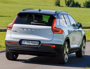 Volvo XC40 Recharge Twin [Worldwide] '2022–24
