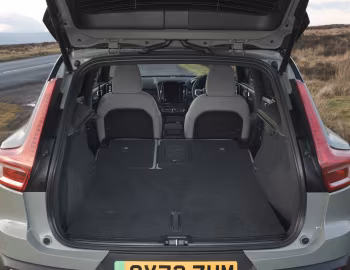 Coffre Volvo XC40 Recharge Twin [UK-spec] '2023–24