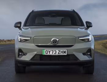 Volvo XC40 Recharge Twin [UK-spec] '2023–24