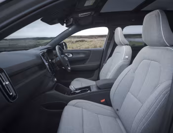 Intérieur Volvo XC40 Recharge Twin [UK-spec] '2023–24