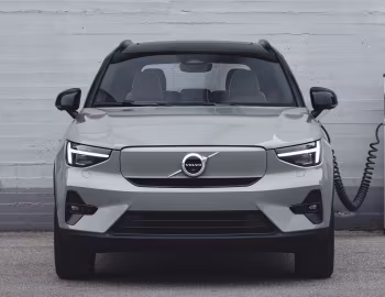Volvo XC40 Recharge Twin [Worldwide] '2022–24