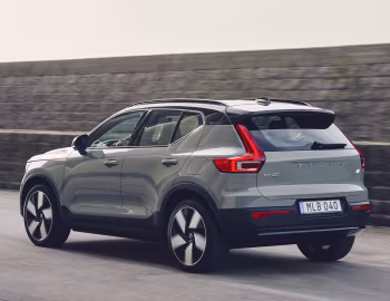 Volvo XC40 Recharge Twin [Worldwide] '2022–24
