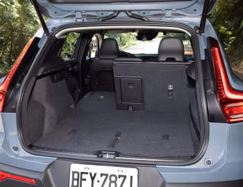 Coffre Volvo XC40 T3 Momentum [Taiwan] '2020–pr.