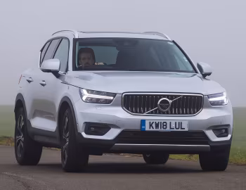 Volvo XC40 T4 Inscription [UK-spec] '2018–pr.