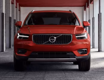 Volvo XC40 T5 Momentum [Worldwide] '2017–pr.