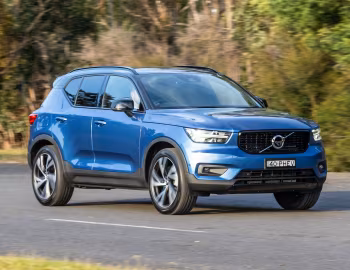Volvo XC40 T5 Plug-in Hybrid R-Design [Australia] '2020–pr.