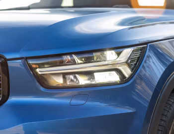 Volvo XC40 T5 Plug-in Hybrid R-Design [Australia] '2020–pr.