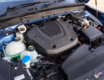 Sous la capuche Volvo XC40 T5 Plug-in Hybrid R-Design [Australia] '2020–pr.