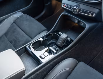 Intérieur Volvo XC40 T5 Plug-in Hybrid R-Design [Australia] '2020–pr.
