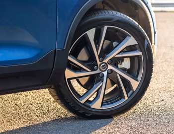 Volvo XC40 T5 Plug-in Hybrid R-Design [Australia] '2020–pr.