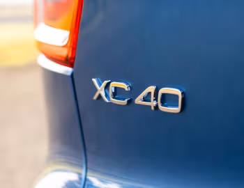 Volvo XC40 T5 Plug-in Hybrid R-Design [Australia] '2020–pr.